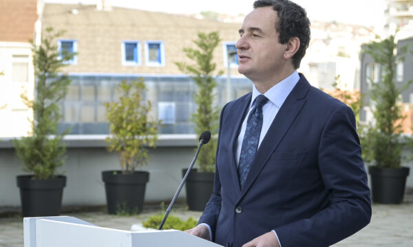 pasuria-e-kurtit-dhe-bashkeshortes:-banese-400-mije-euro-dhe-kursime-ne-norvegji