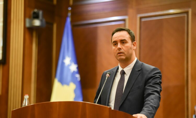pasuria-e-konjufces:-nga-banesa-tek-tokat-dhe-kredite
