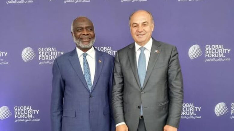 hoxhaj-ne-doha-takon-ministrin-e-financave-te-sudanit,-e-falenderon-per-njohjen-e-kosoves