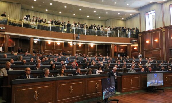 kuvendi-thote-se-propozimi-i-deharit-per-votim-te-fshehte-eshte-me-rregullore-te-punes