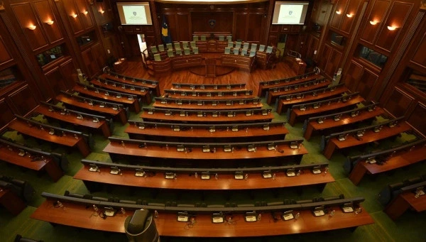 kuvendi-mblidhet-sot-ne-tentativen-e-dhjete-konstituive