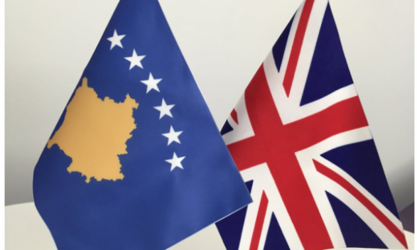ambasada-britanike-i-ben-thirrje-qeverise-se-re-te-krijoje-mjedis-te-lire-per-gazetaret