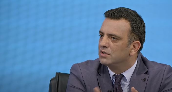 pozhari:-koalicioni-vv-ldk-do-te-ishte-ne-te-miren-e-shtetit,-duhet-tejkaluar-inatet-partiake