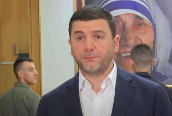 krasniqi:-lvv-po-e-dhun’ojne-vullnetin-e-qytetareve,-qendrimin-e-njejte-e-kemi-edhe-pasneser