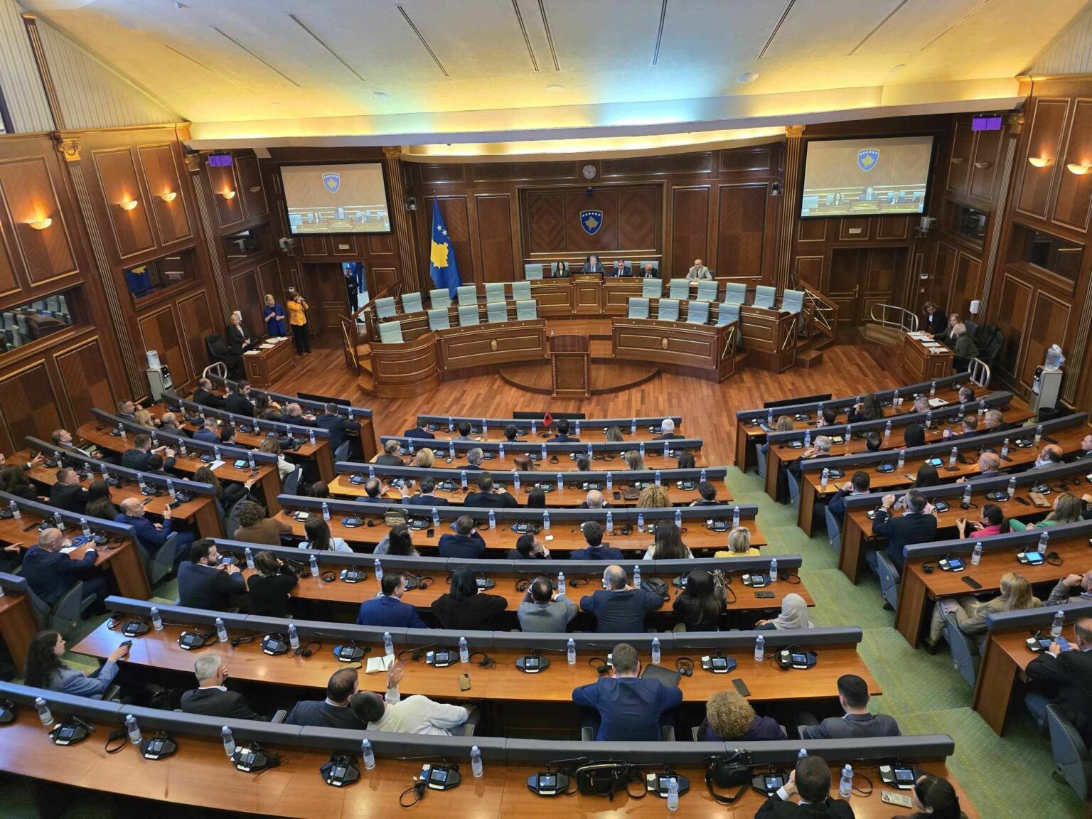 kosova-rrezikon-te-humb-fondet-nga-be-ja,-per-shkak-te-moskonstituimit-te-kuvendit