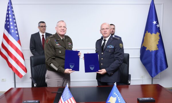 fsk-partneri-i-33’te-i-shba’se-nenshkrues-i-marreveshjes-per-sigurine-e-komunikimeve-(cismoa)