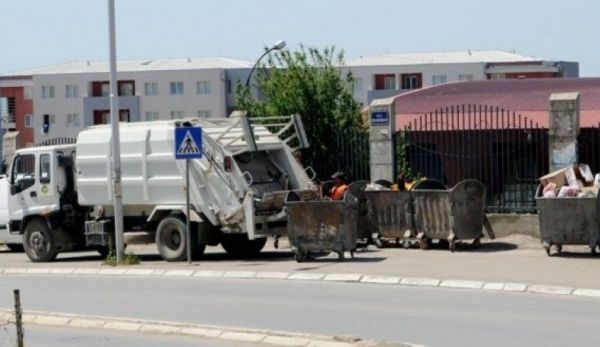 “pastrimi”-nderprene-grumbullimin-e-mbeturinave-ne-prishtine,-shkak-borxhi-2.7-milionesh-nga-komuna