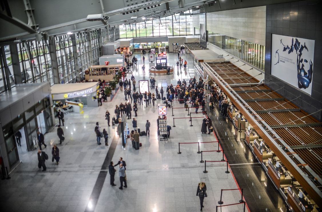 arrestohet-nje-shtetas-i-turqise-ne-aeroportin-e-prishtines