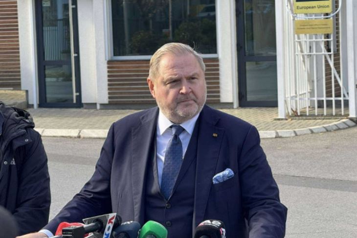 raportuesi-per-serbine-angazhohet-per-njohjet-e-kosoves-–-flet-terras