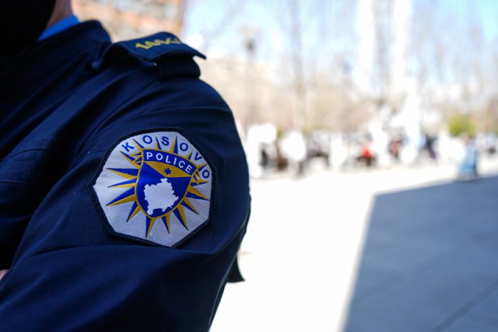 policia:-nje-i-vd*ekur,-15-te-arrestuar-dhe-1,936-gjoba-trafiku-ne-24-ore