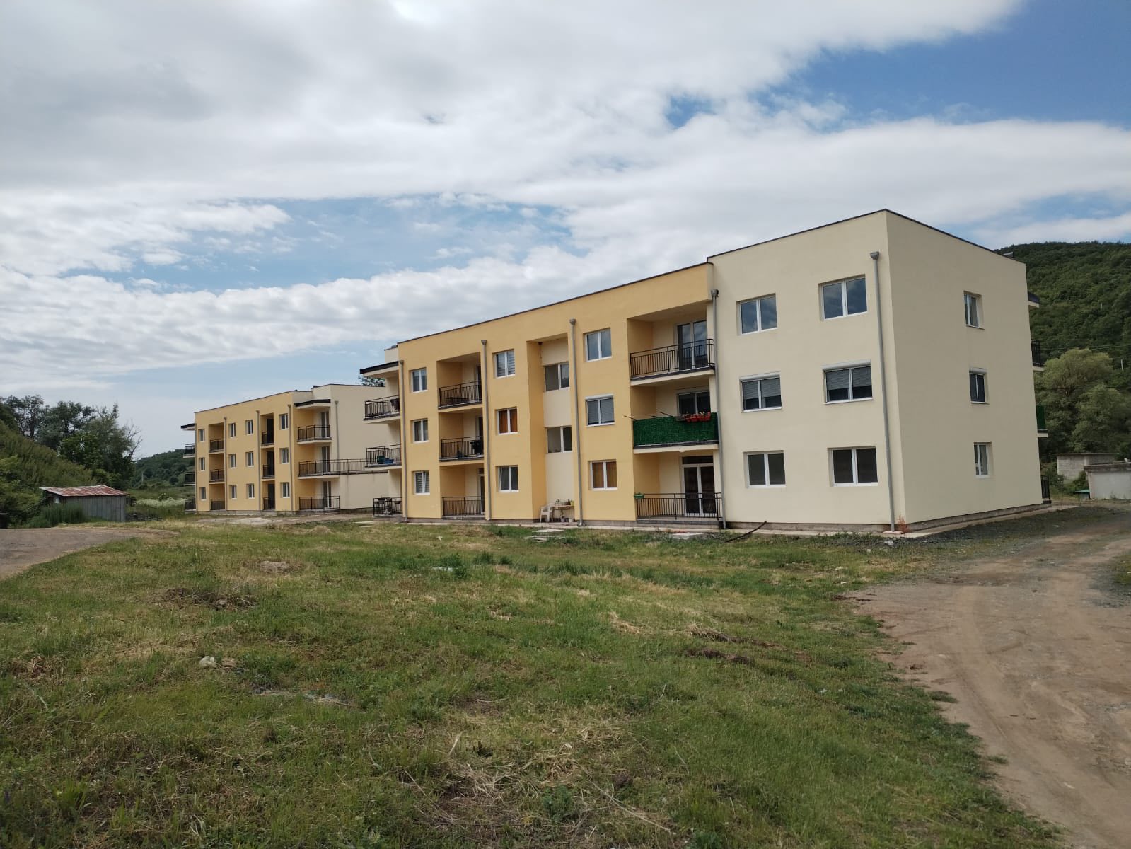 i-vihet-dryri-gjashte-qendrave-kolektive-ne-leposaviq