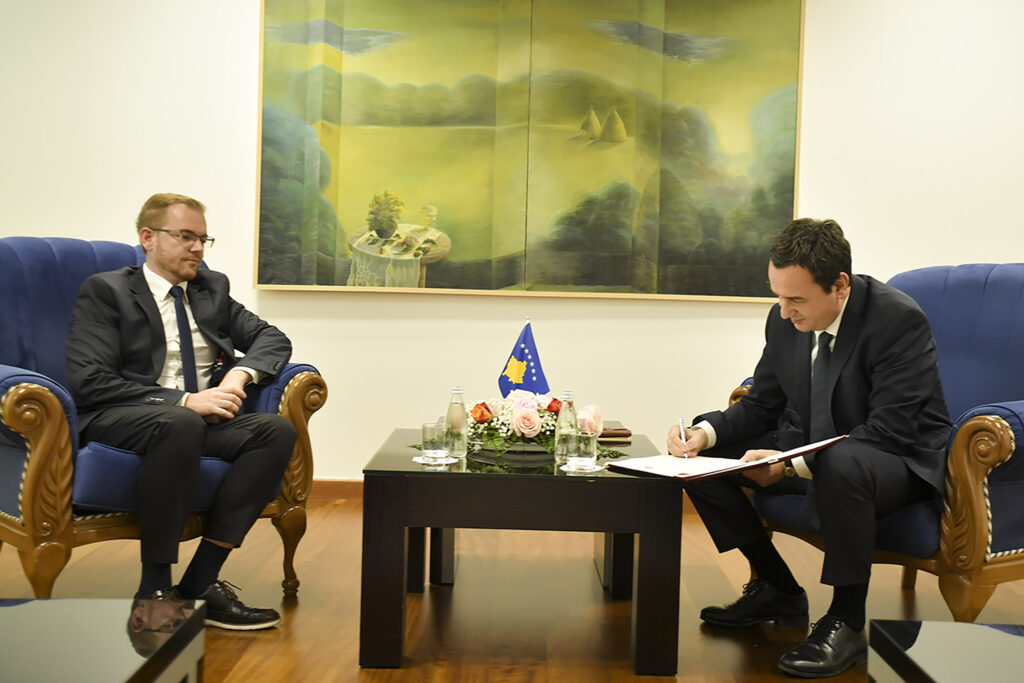 “nderkombetaret-i-kane-nxitur-trazirat”,-vokrri-sqaron-deklaraten:-nuk-ishte-qendrim-i-qeverise