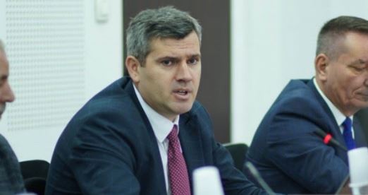 fejzullahu:-qeveria-duhet-te-subvencionoje-tarifat-e-energjise-nese-nuk-deshiron-rritjen-e-tyre