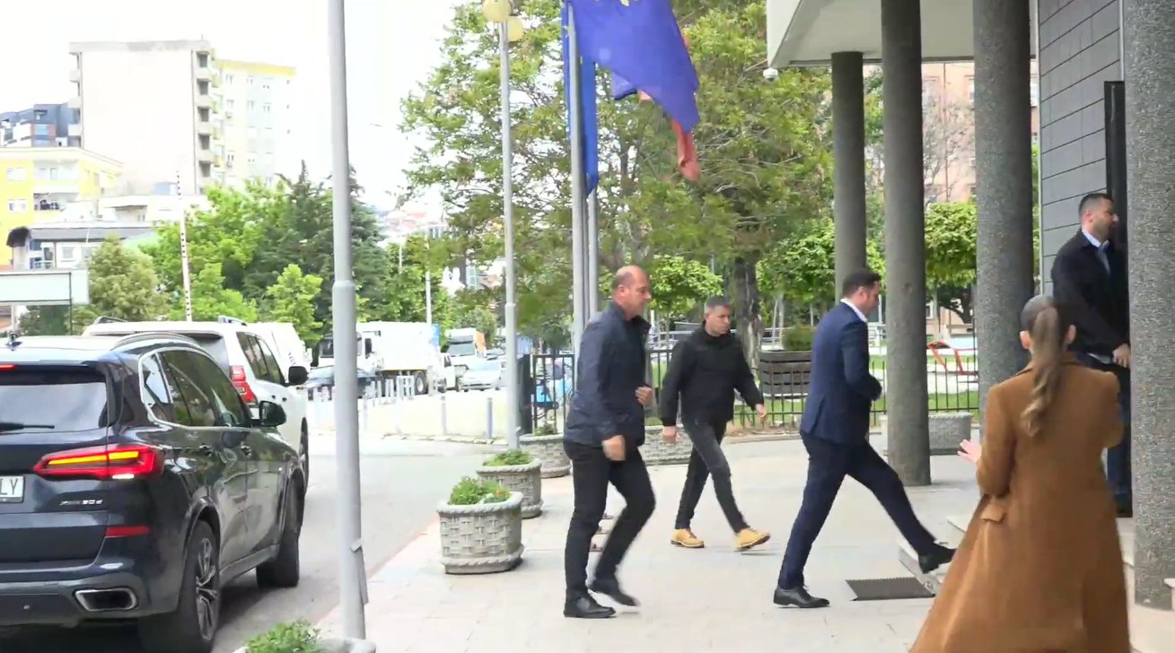 abdixhiku-arrin-ne-kuvend,-s’deklarohet-per-media