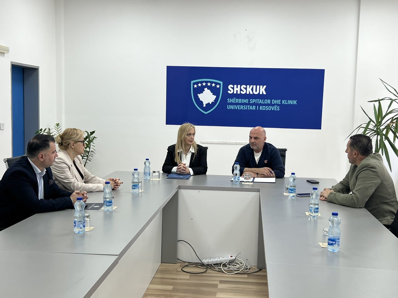 ikshpk-ja-ia-dhuron-pese-pajisje-shskuk-se,-sherbejne-per-zbulim-te-hershem-te-sepses